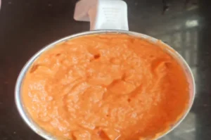 ground tomato onion paste